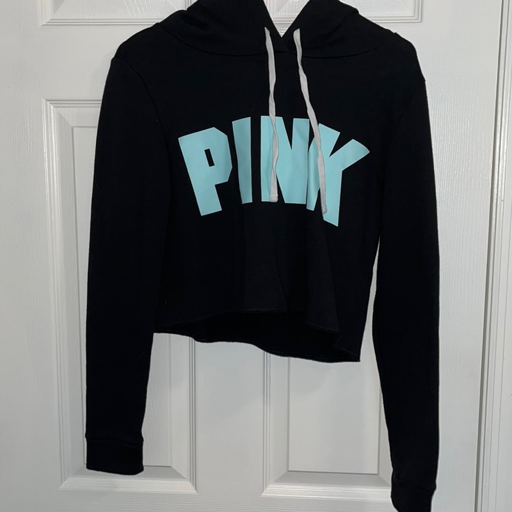 Pink crop sweater top